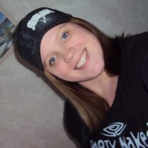 Meet your Posher, Melissa